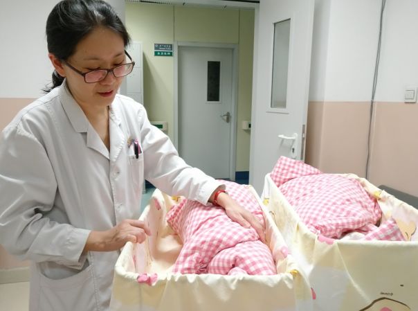借卵生子